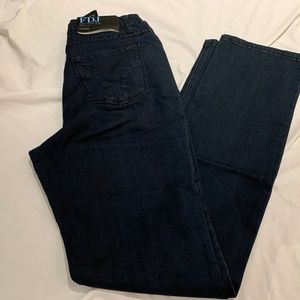 NEW FDJ OLIVIA MID RISE STRAIGHT LEG DARK JEAN 8